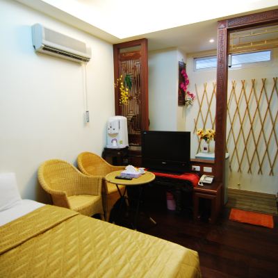 無景觀小型雙人間 屏東明君旅棧·船帆石館優惠