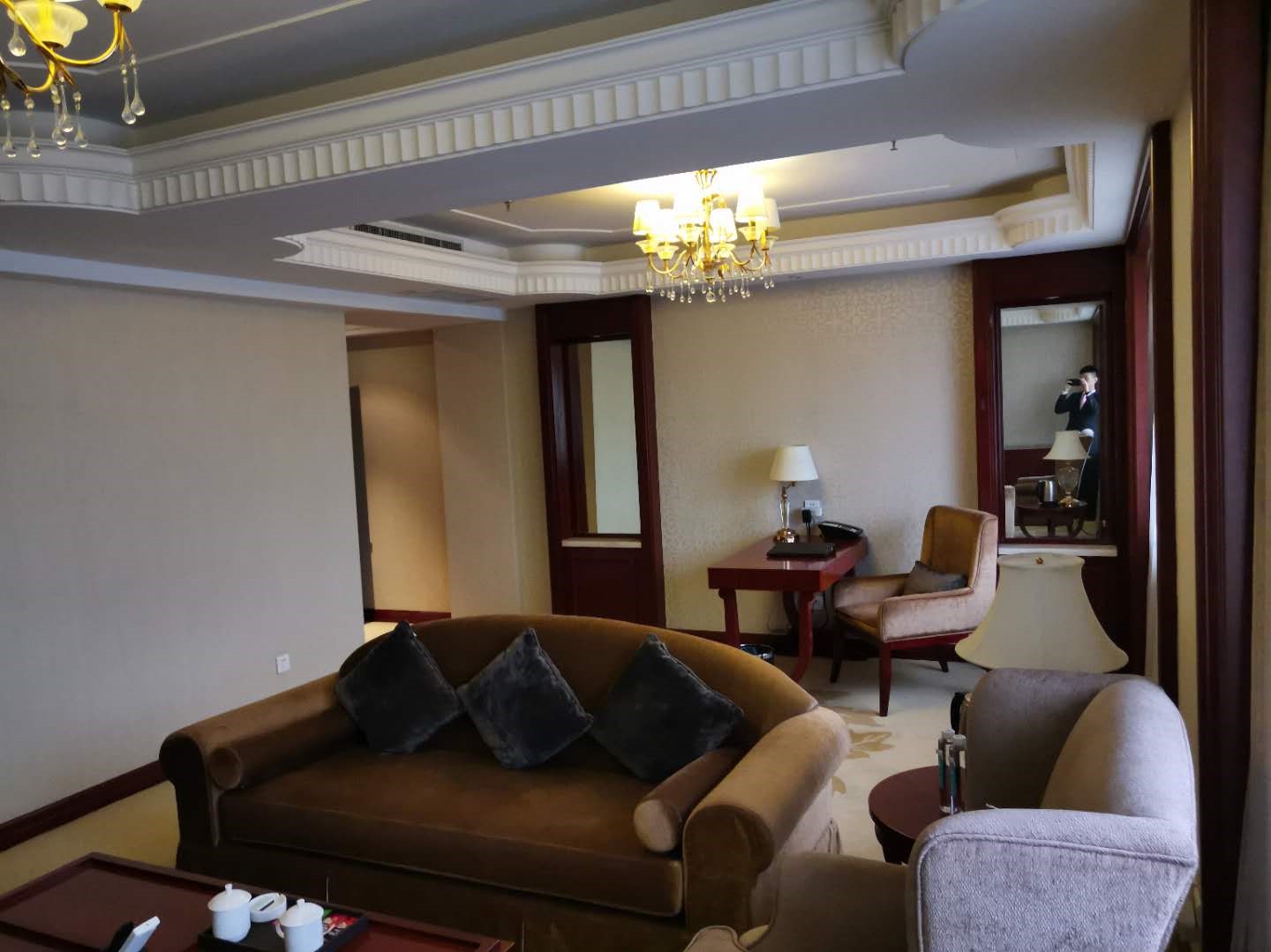 豪华大床房（小冰箱）