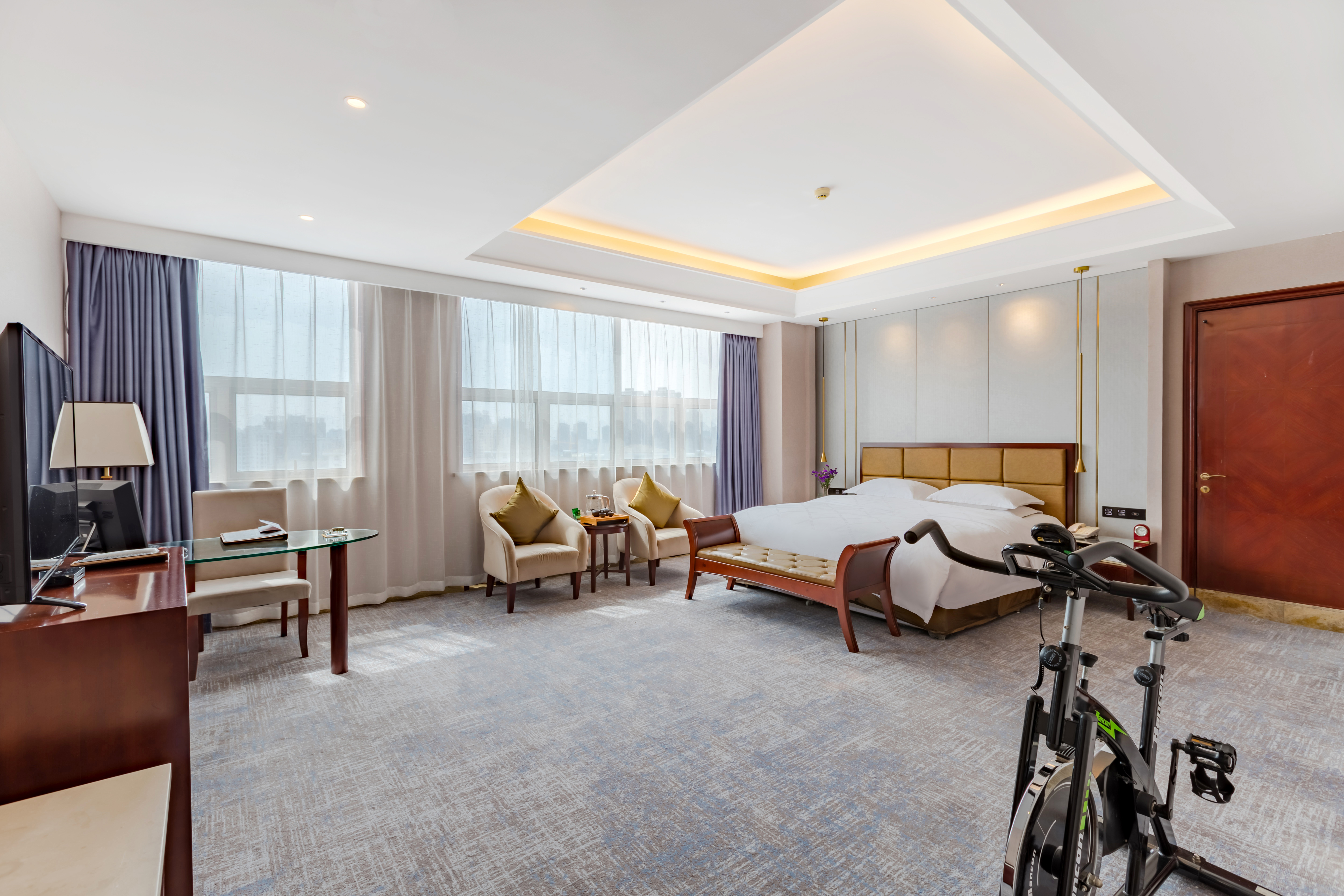 智能行政运动大床房（小度音箱+助眠床垫）