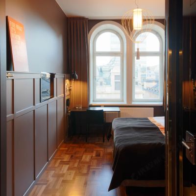 標準大床房 斯堪迪克中央大飯店優惠