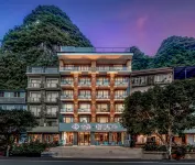 Gu'an Yuefeng · Mountain House (Yangshuo Yulong River Ecological Park Songcheng Eternal Love Store) Hotel di 
