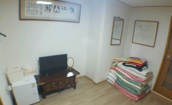 Yeondang Guesthouse