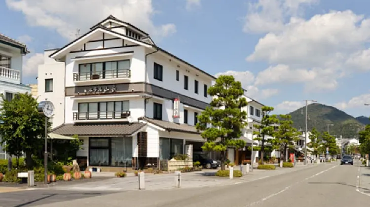 ホテル山長 外観