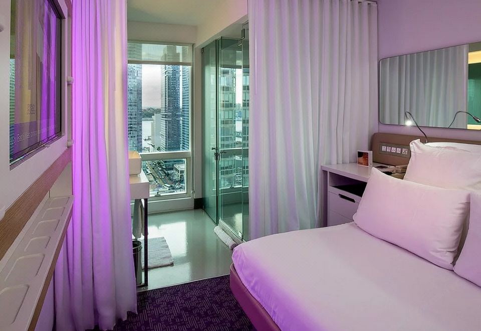 Yotel New York Times SquarePremium Queen Room with View