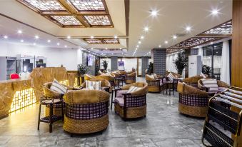 Lafei Xilong Hot Spring Hotel