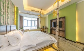 Boman Art Theme Hotel (Chongqing Longhu Times Paradise Walk)