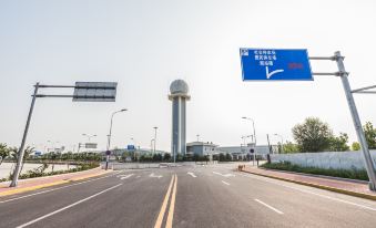 Hanting Youjia Hotel (Ji'nan Yaoqiang International Airport Hehua Road)