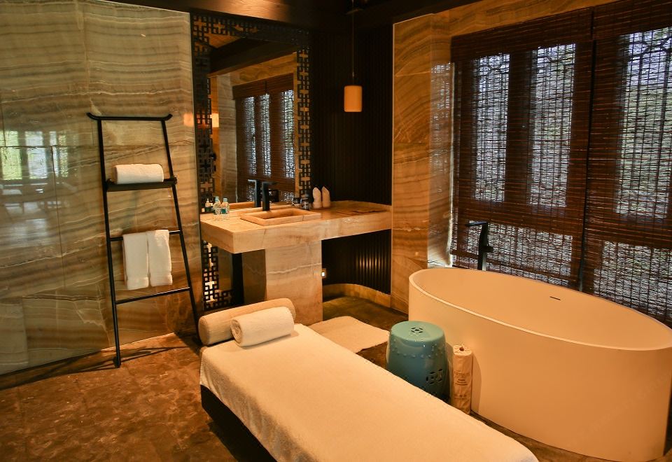 水光阁双卧室总统套房