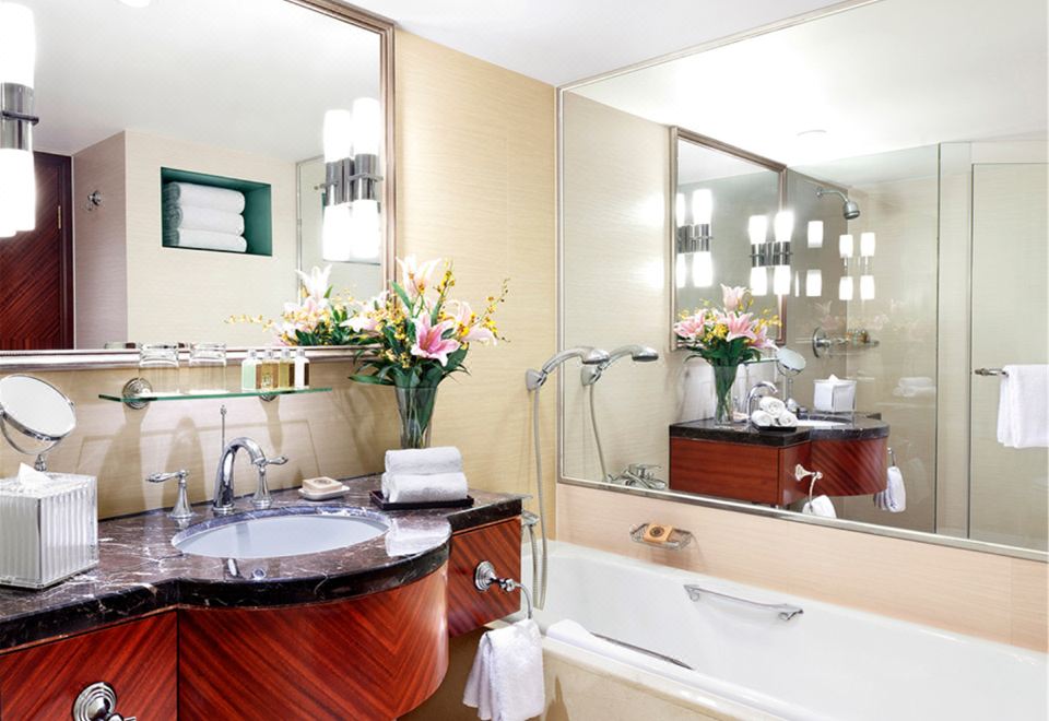 豪華城景家庭房