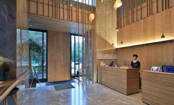 EBO Hotel(Hangzhou West Lake Wulin Square Store)