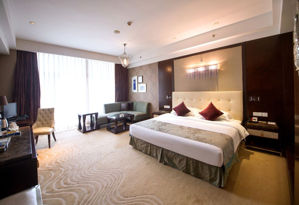 3號樓?果嶺大床房【坐臥沙發+舒適睡眠+負氧離子】