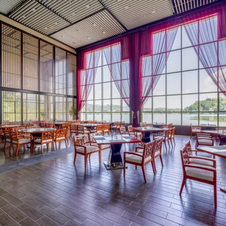 Minjiang Hotel