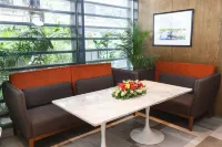 HANSA- A Premium Residence Hotel a 