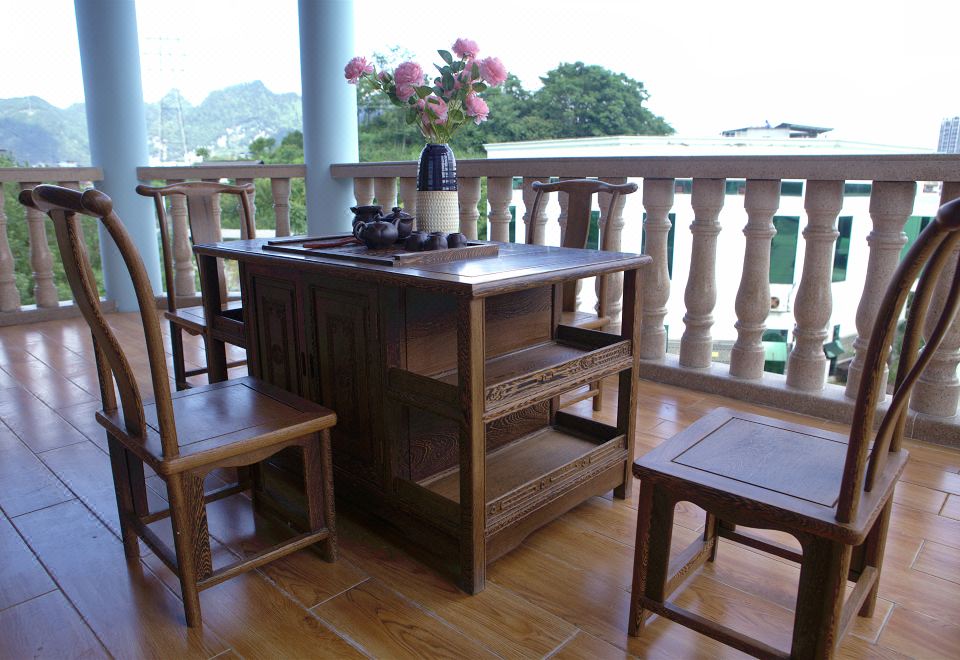 Ya She Hotel NandanPanoramic Queen Room