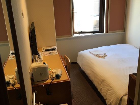 Smile Hotel SugamoSemi Double Room