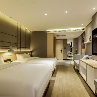 舒睡雙床房 何夜青年旅行飯店（西安鐘樓地鐵站店）優惠