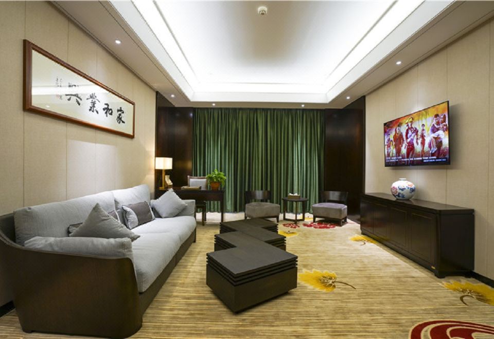 Tianhe Hotel DunhuangDeluxe Suite