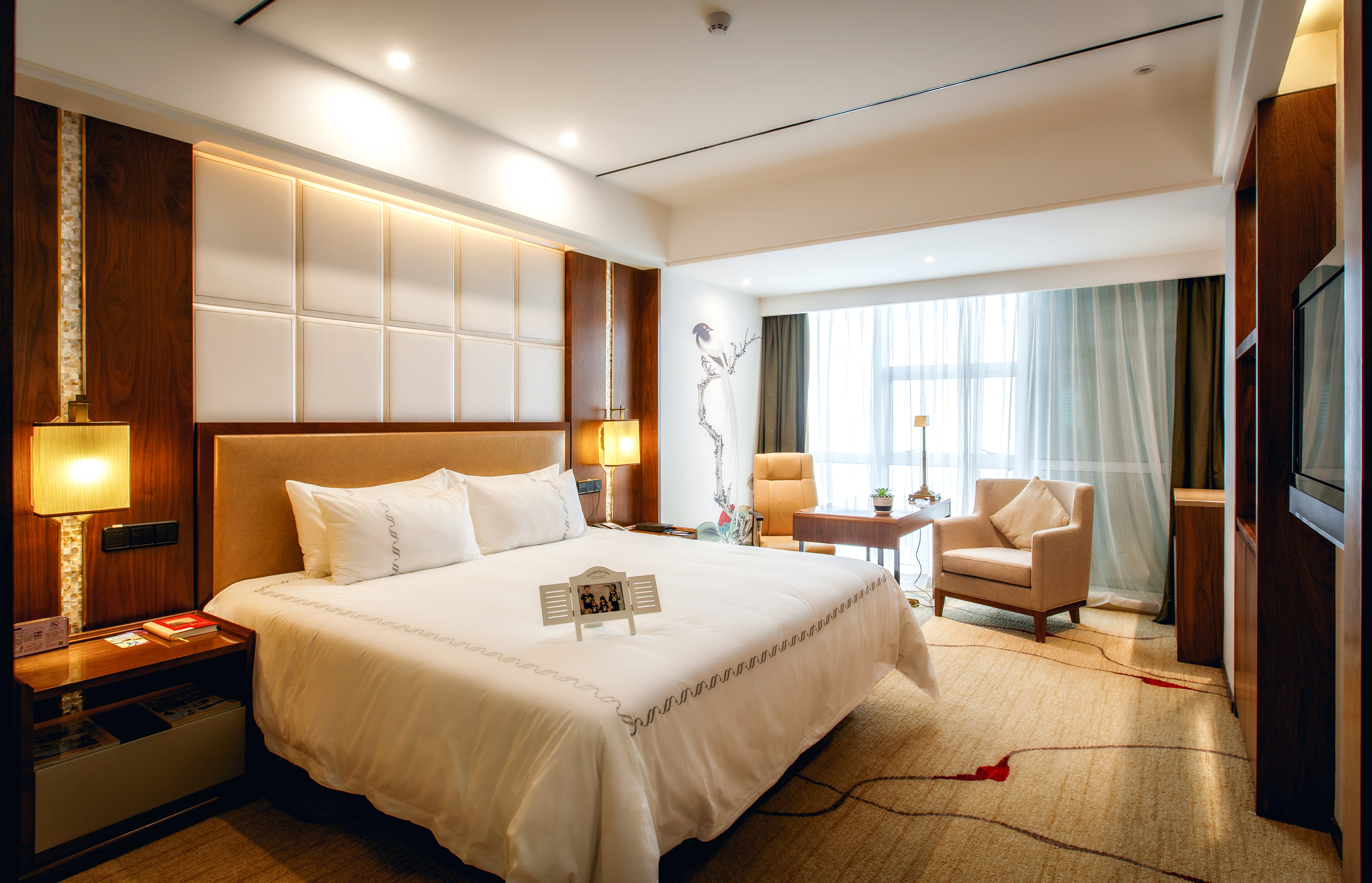 行政大床房（輕奢舒適+高層景觀+靜謐好眠）