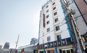 Gwangju Sinandong Hotel Napoli