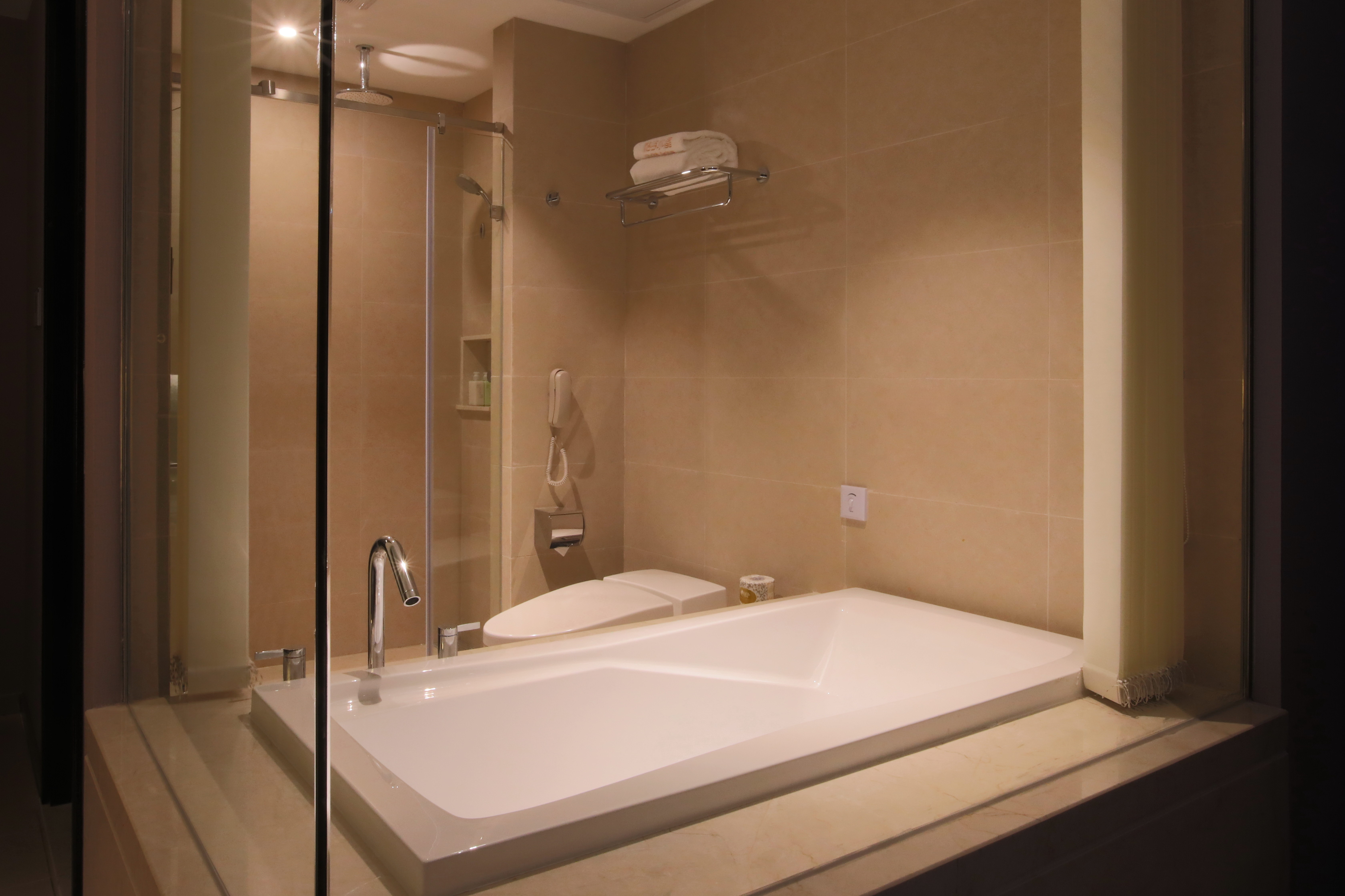 和风物语亲子房（电视投屏+小冰箱）