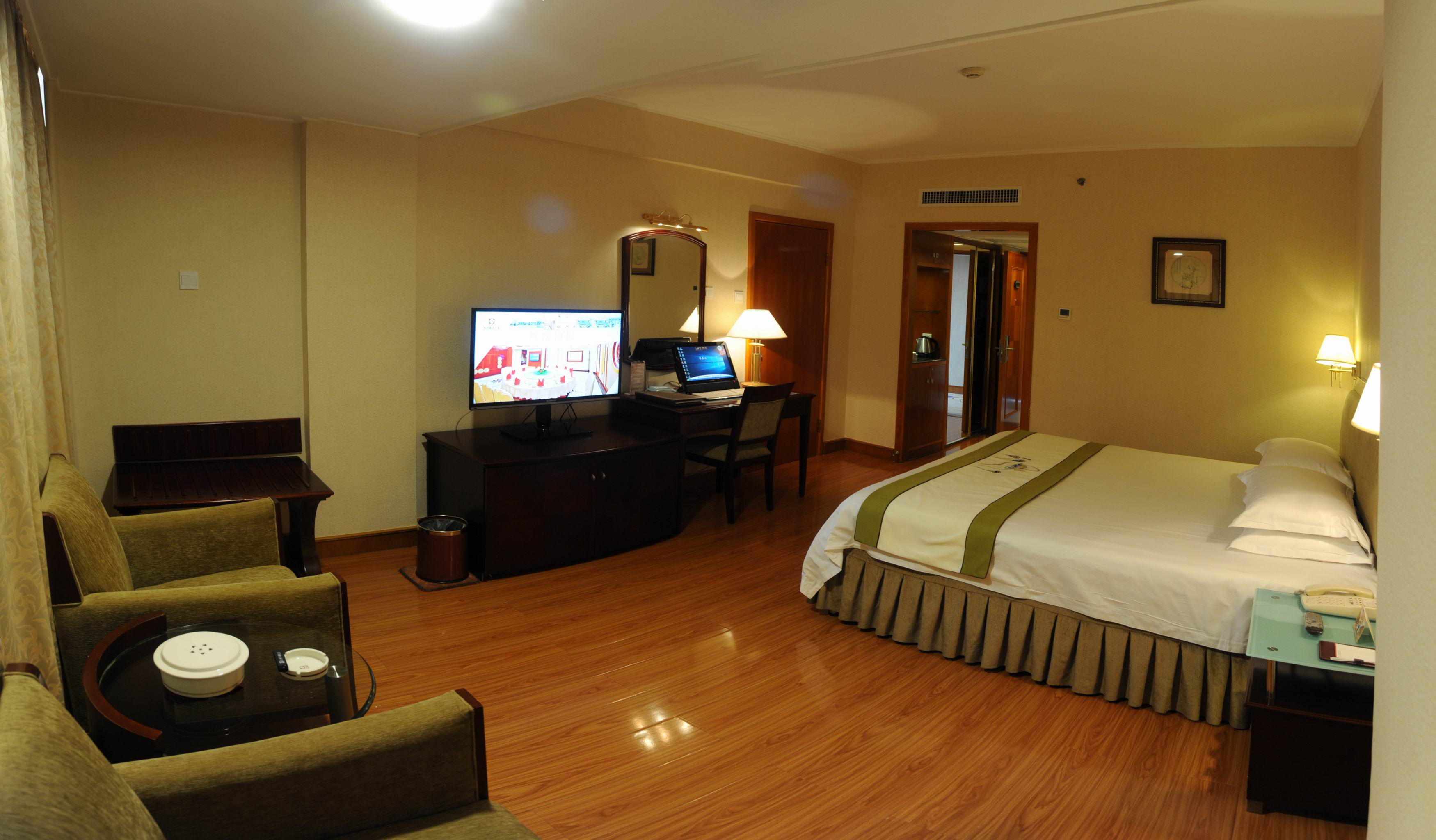Overseas Chinese HotelAdvanced Suite