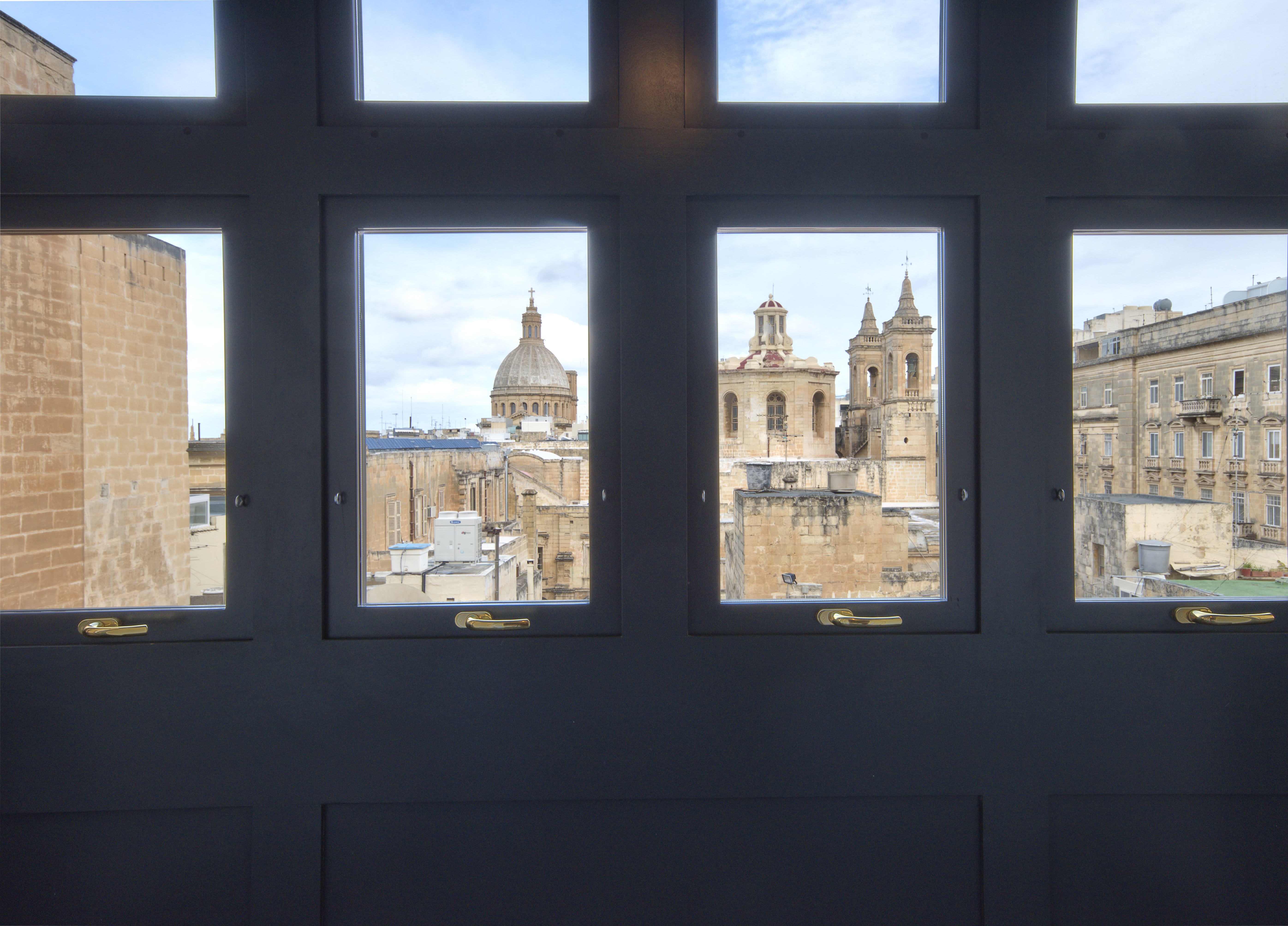 高级双人房（带阳台）