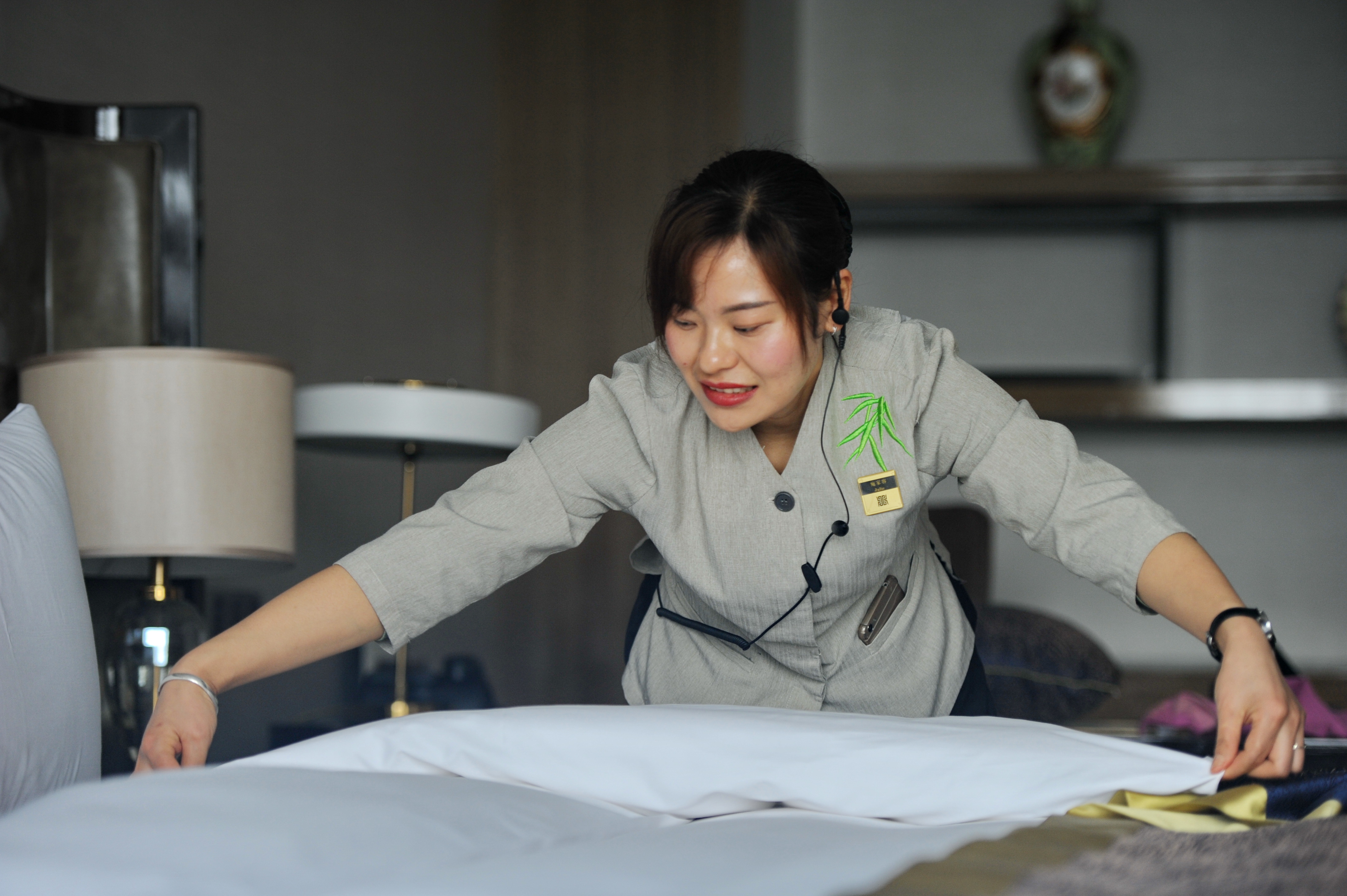 临江观景大床房