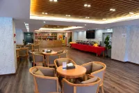Xiangla Dongji Hotel