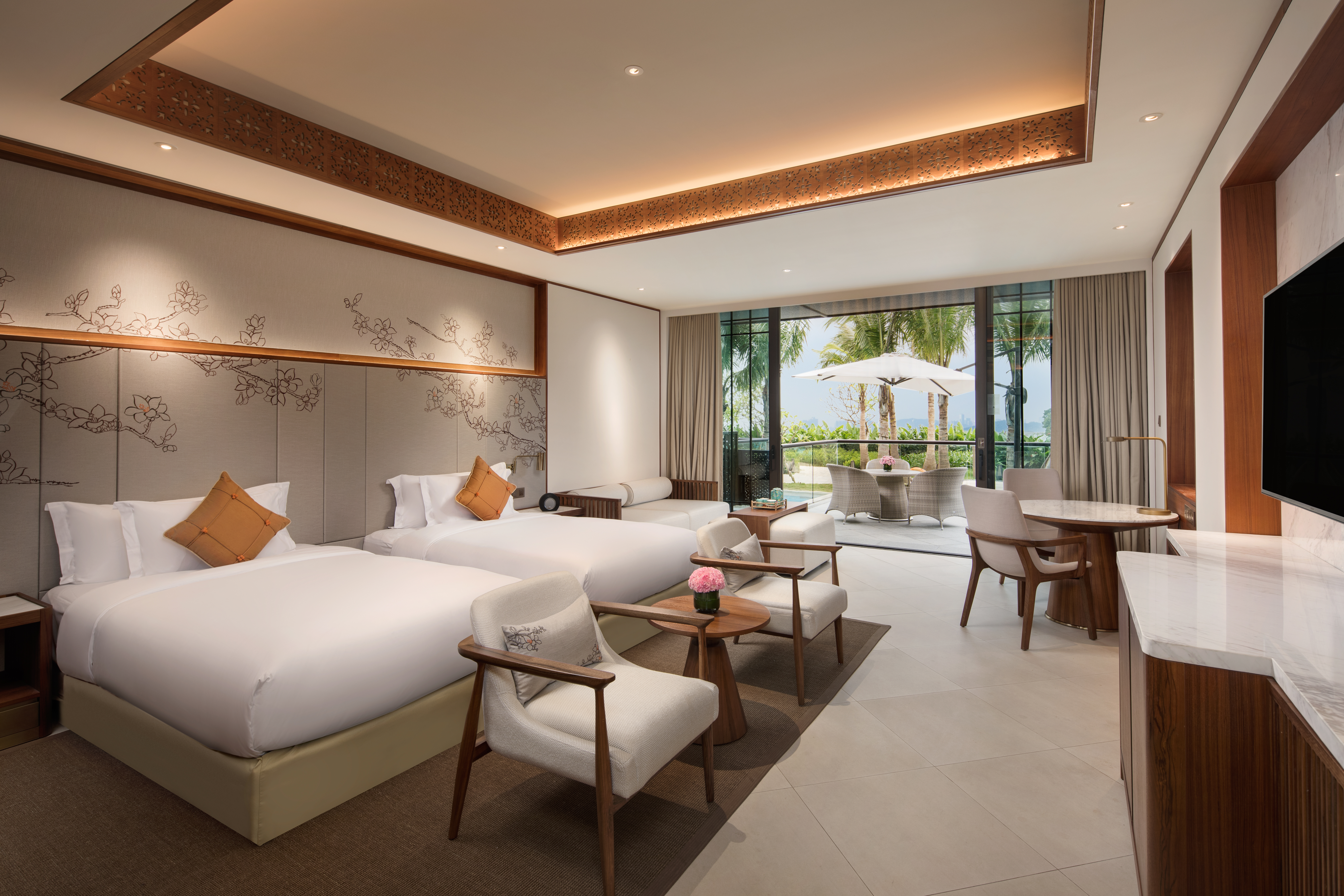 运河泳池双床房