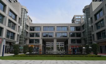 Mengzhizhou E-sports Apartment