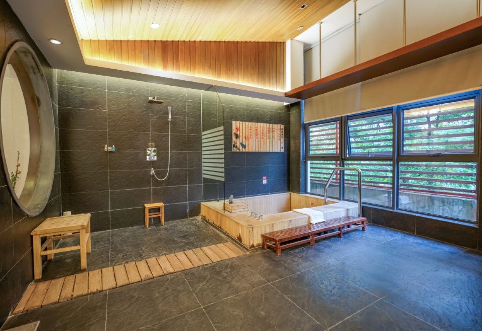 和风汤房【温泉入户，私泡池】