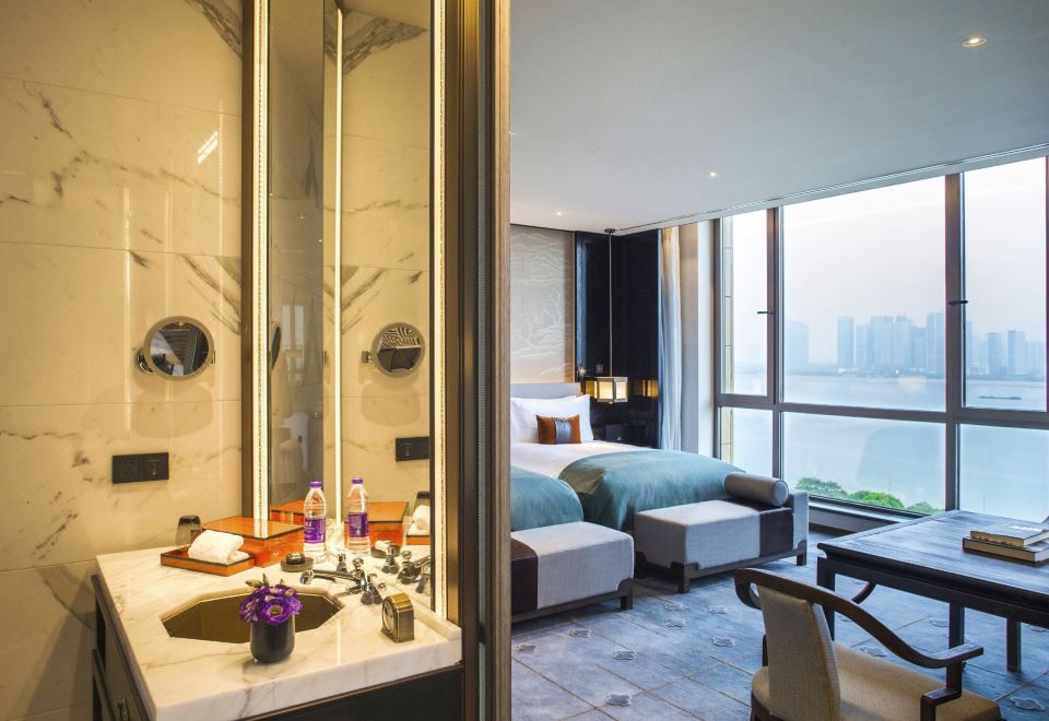 开放式江景双床套房