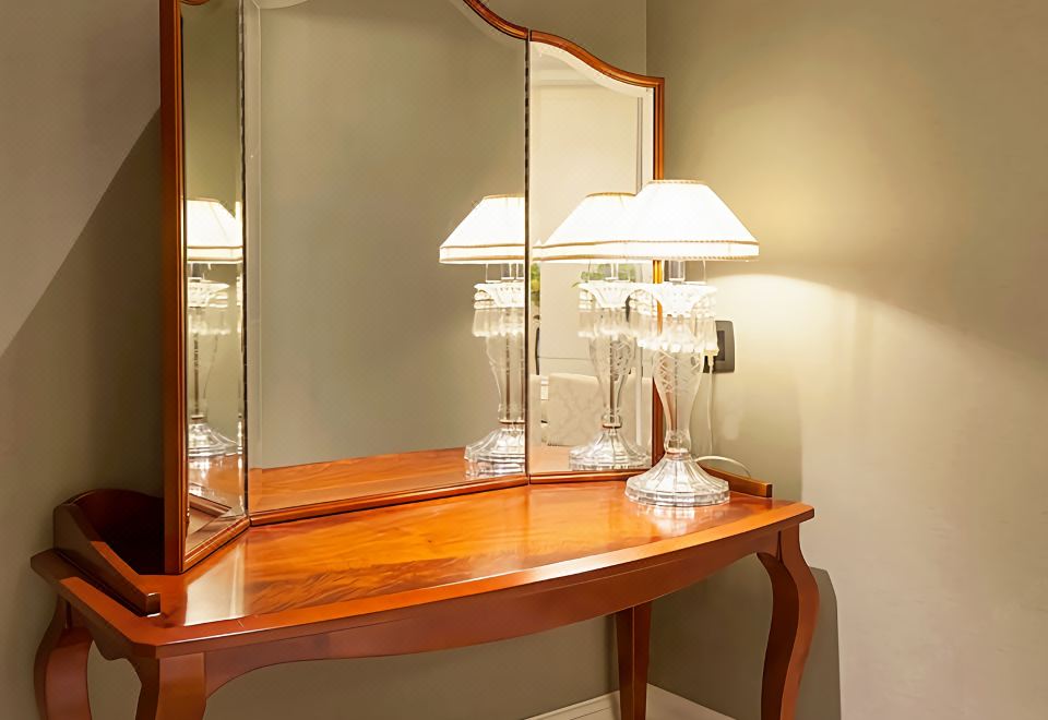 行政商务海景套房