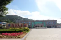 Binhai Hotel