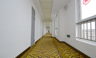 Suitetrails - 7 Days Inn (Xuyi Bus Station)
