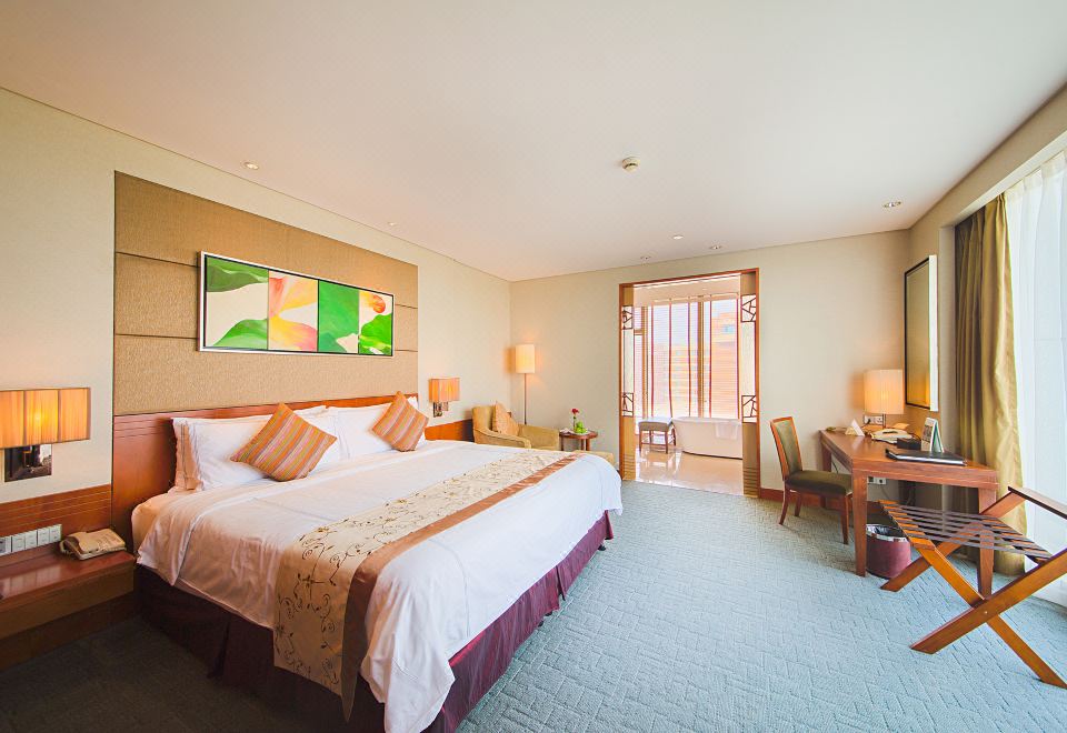 高爾夫穹隆山景大床房B