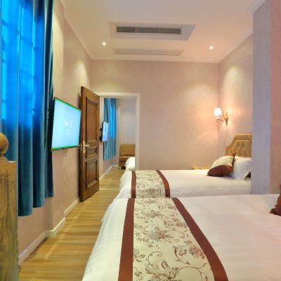 豪華家庭房 家家樂飯店（廈門中山路步行街昇平店）優惠