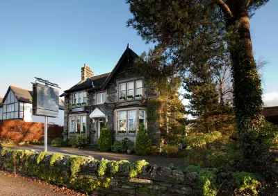 The Howbeck & the Retreat Incl Off-Site Health Club and Parking EV Point Available Hotels in 
