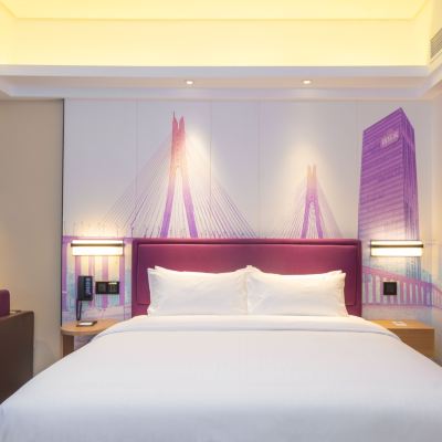 高級大床房 湛江人民大道希爾頓歡朋飯店優惠