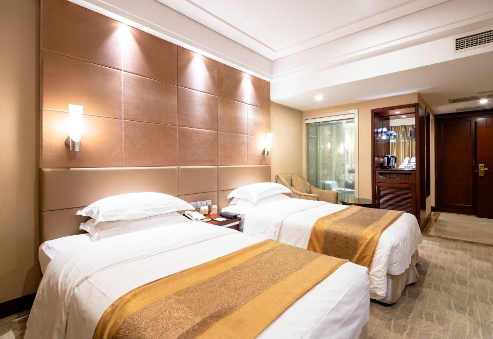 Superior 2-bed Room