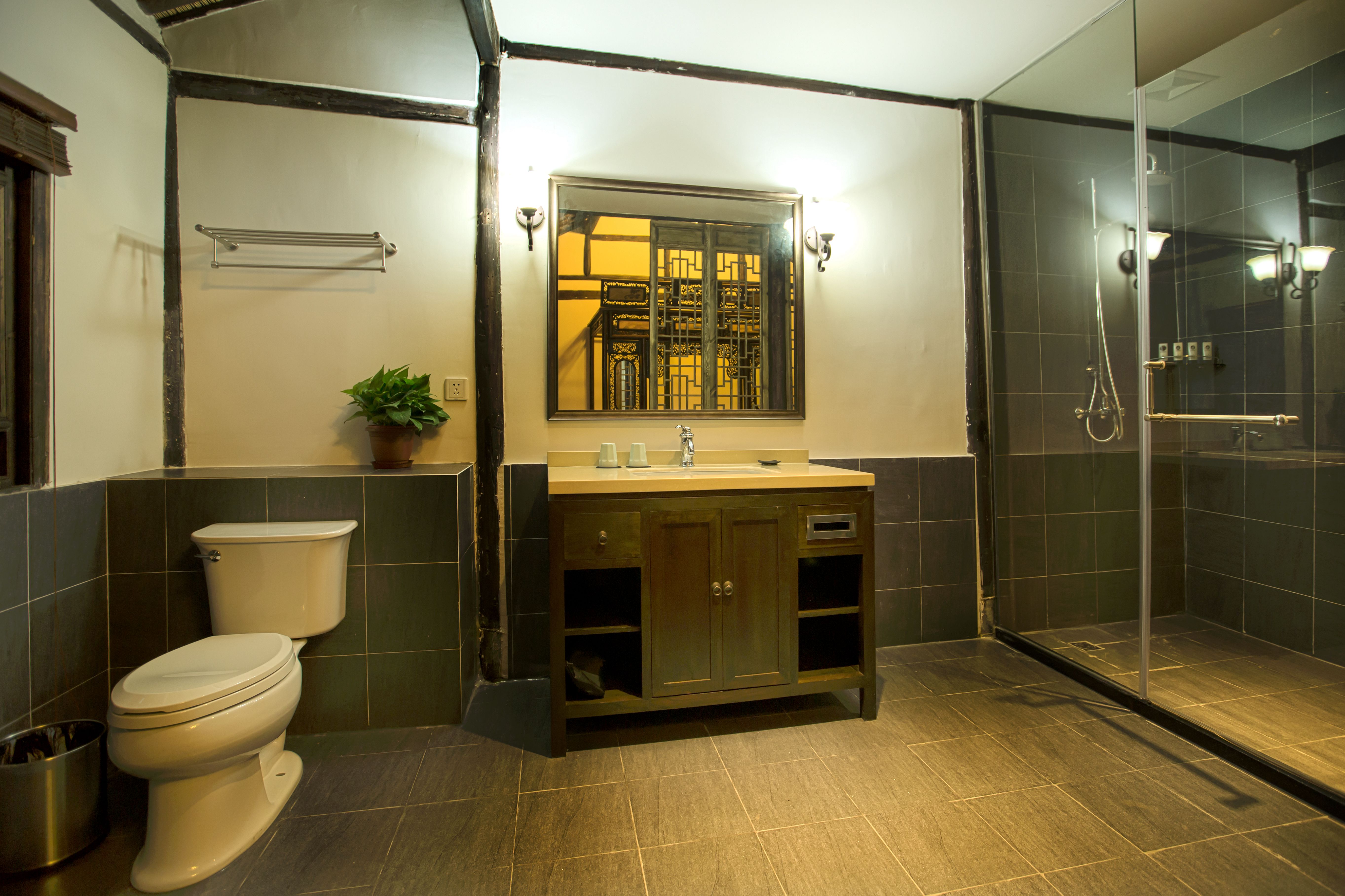 临河独栋·三卧一庭院江南庭院（73号）（绝美雕花床+超大榻榻米+独立厨房）