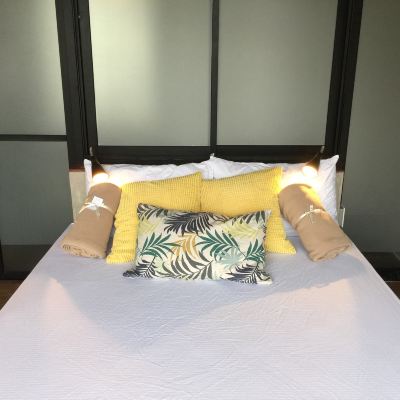 無窗雙人房（無電梯） 亞卡薩私人青年旅舍優惠