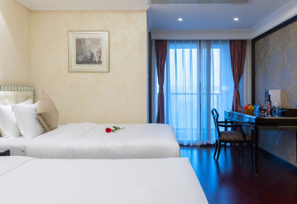 行政双床三人房（乳胶床垫+阳台+晾衣杆+小冰箱）