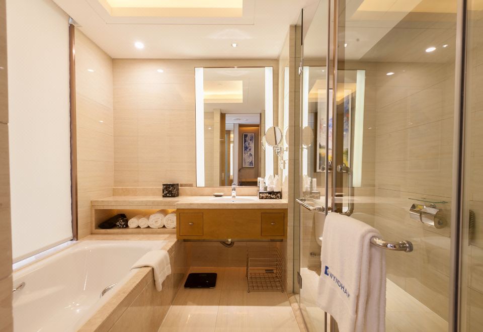 贵宾豪华双床房【沙北云端+尊贵臻享】