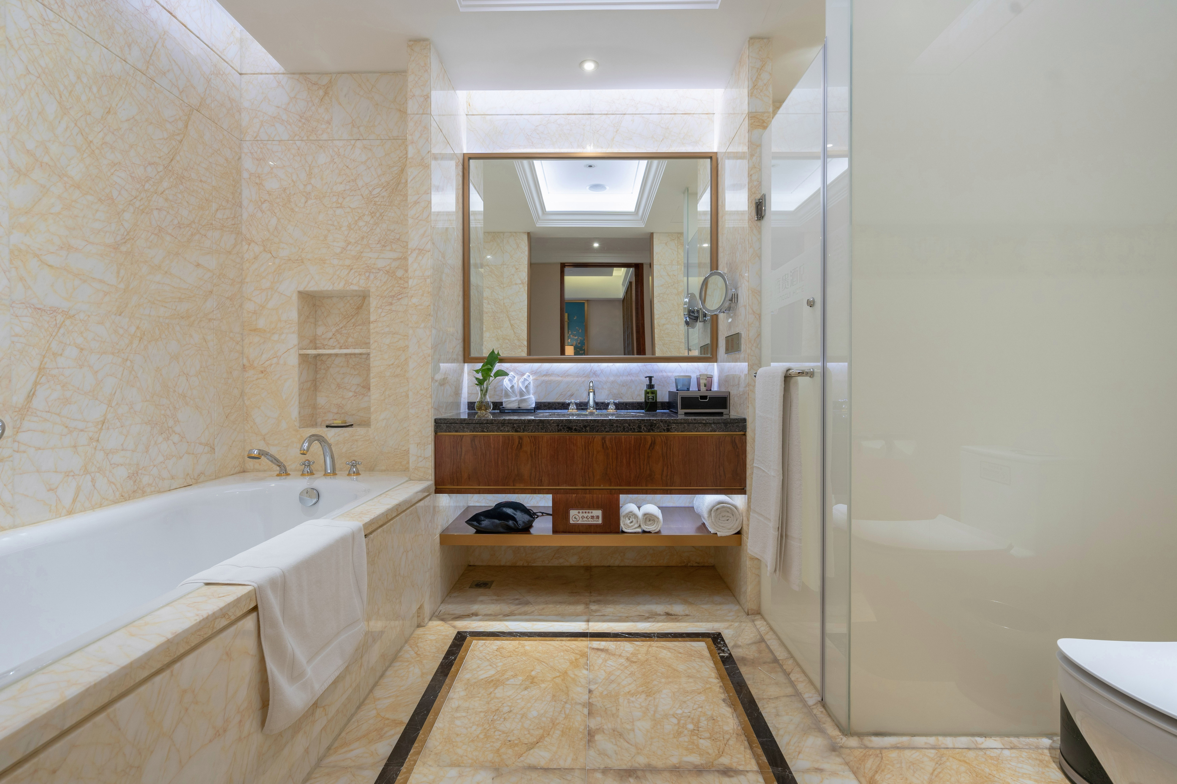 豪華城景大床房（斯林百蘭床墊+SevenPlus高端洗護）