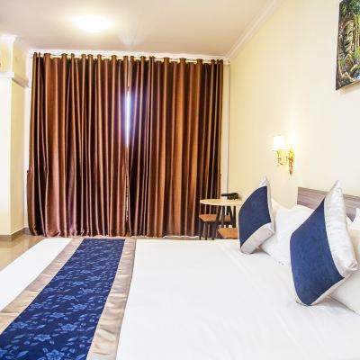 豪華大床房 金邊城市舒適機場飯店優惠