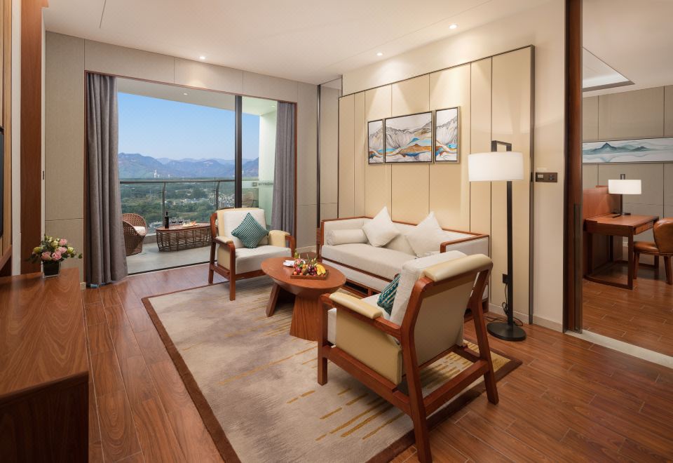 Wyndham NankunshanExecutive Suite