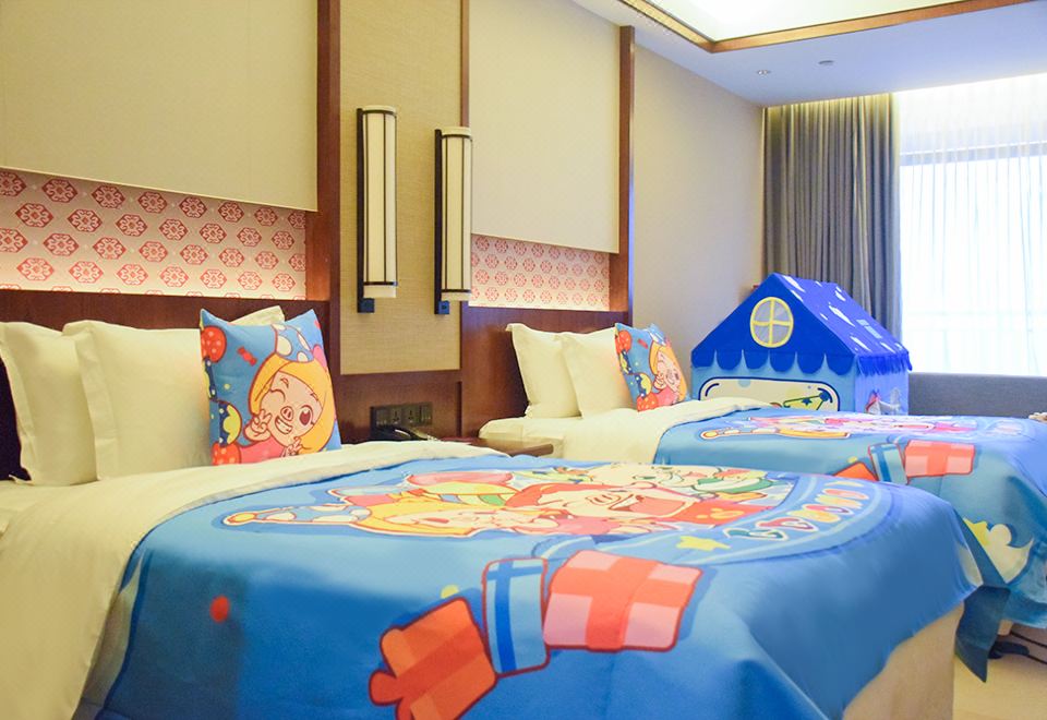 猪猪侠亲子双床房