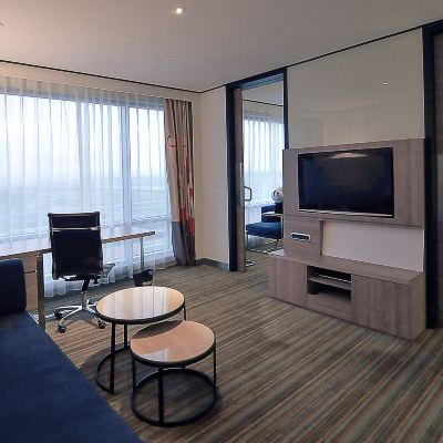 Executive Floor Suite with Airport View