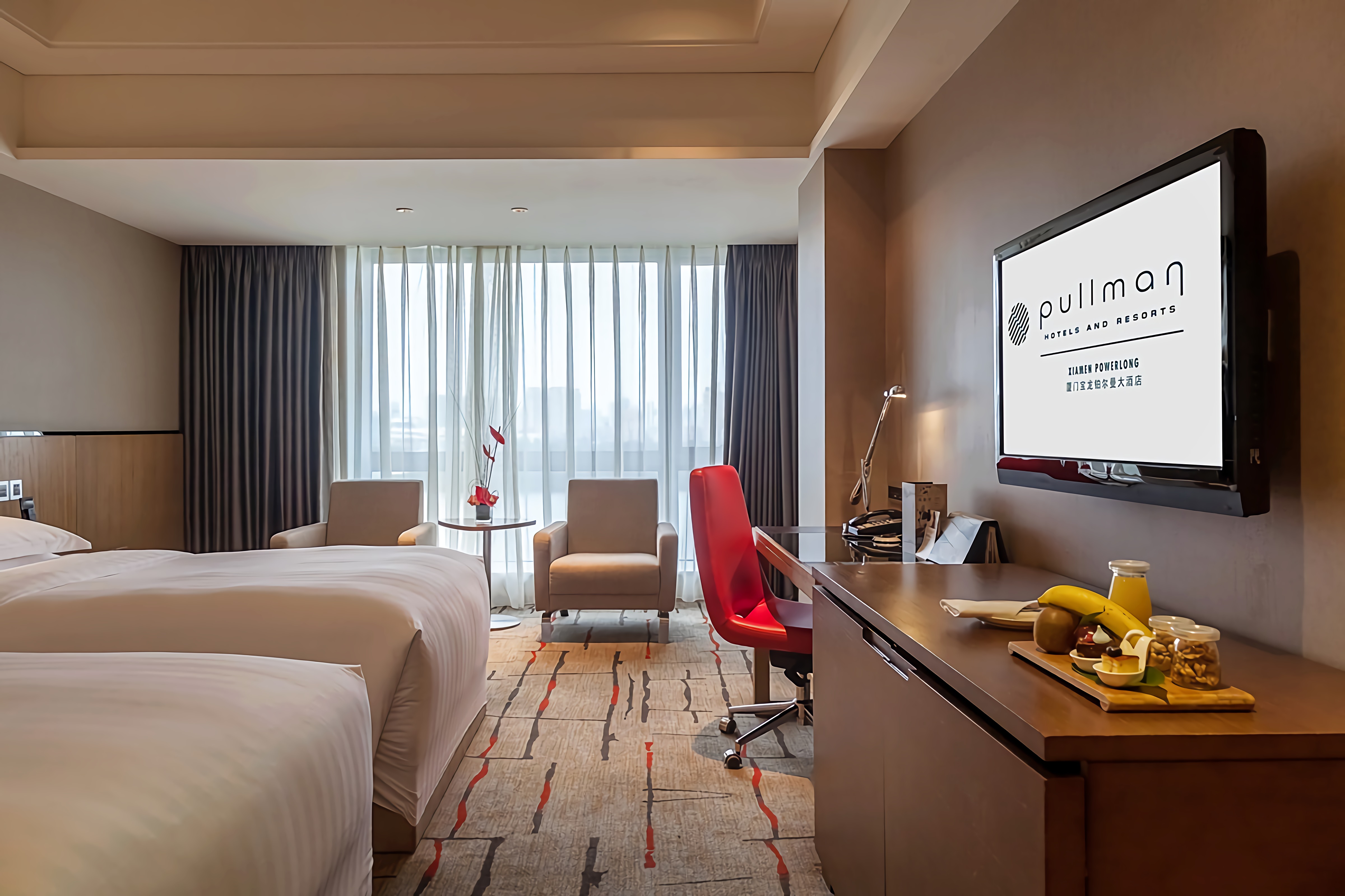 高级湖景双床房